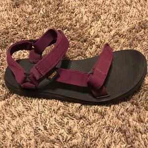 Women’s Teva Sandals